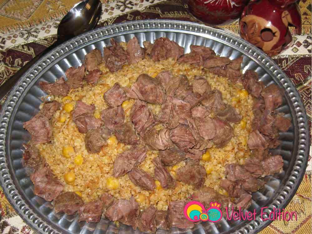 Bulgur Pilaf with Beef and Garbanzo
